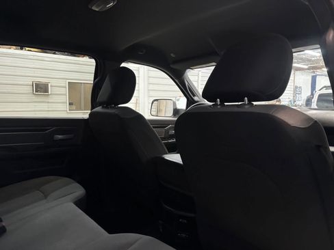 Used 2022 RAM 2500 Big Horn AWD/4WD image 30