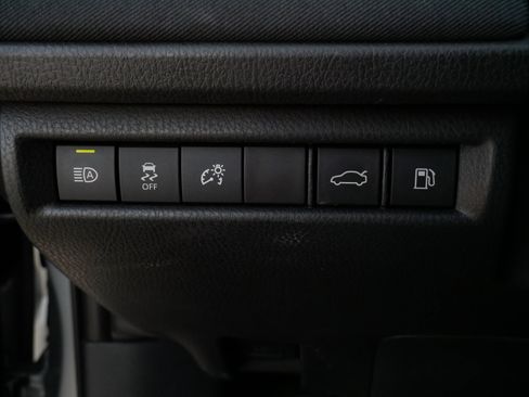 Certified 2025 Toyota Camry LE image 27