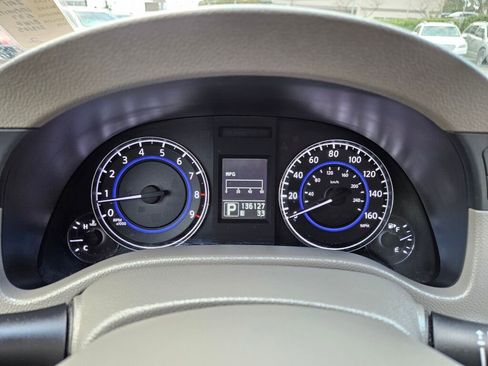 Used 2011 INFINITI G37 Journey w/ Premium Pkg image 3