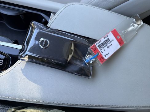 Certified 2023 Volvo XC90 B6 Plus w/ Protection Package Premier image 38