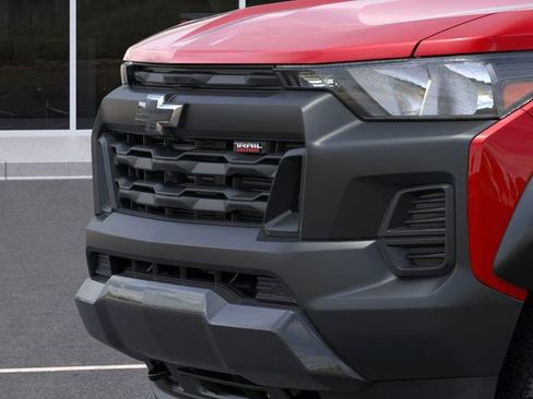 New 2025 Chevrolet Colorado Trail Boss w/ Midnight Edition image 13