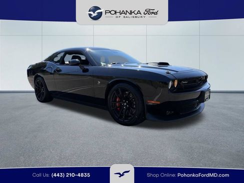 Used 2023 Dodge Challenger R/T Scat Pack w/ Plus Package RWD image 4