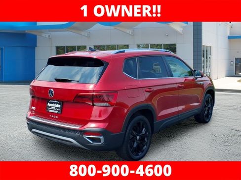 Used 2022 Volkswagen Taos SE FWD image 3