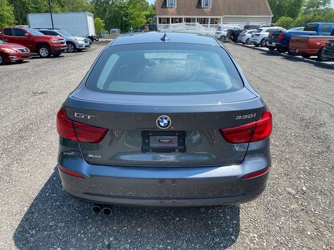 Used 2018 BMW 330i Gran Turismo xDrive image 6