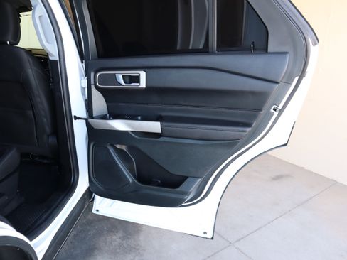 Certified 2023 Ford Explorer XLT AWD/4WD image 44
