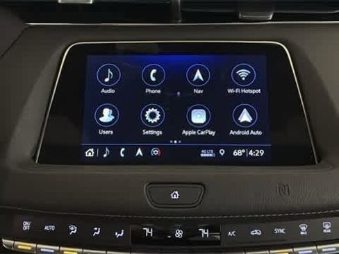 Used 2019 Cadillac XT4 Premium Luxury w/ Technology Package image 19