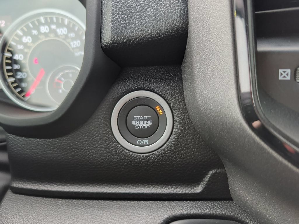 Used 2023 RAM 1500 Big Horn AWD/4WD image 28