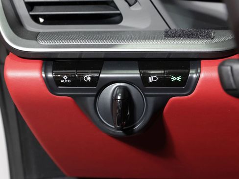 Used 2021 Porsche 911 Targa 4 image 41