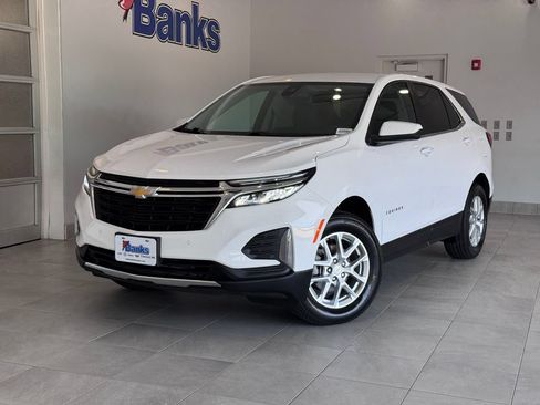 Certified 2023 Chevrolet Equinox LT AWD/4WD image 2