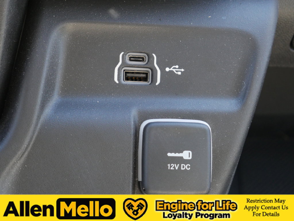 Used 2024 RAM ProMaster 3500 w/ Cold Weather Group FWD image 29