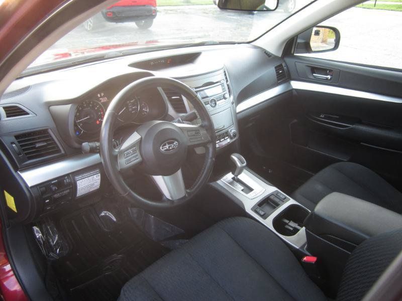 Used 2011 Subaru Legacy 2.5i Premium AWD/4WD image 11
