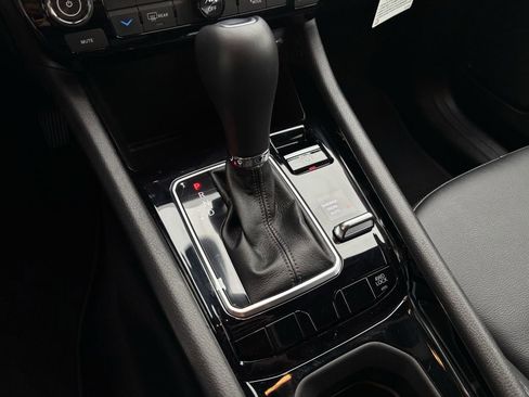 New 2026 Jeep Compass Latitude image 17