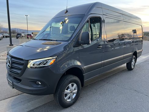 New 2026 Mercedes-Benz Sprinter 2500 image 8