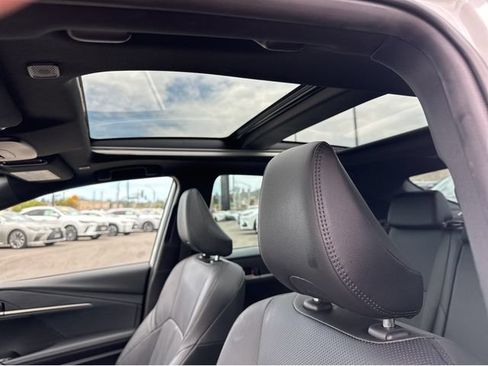 Used 2025 Toyota Camry XSE w/ Premium Package FWD image 38
