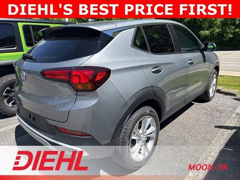 Used 2023 Buick Encore GX Preferred w/ Cold Weather Comfort Package AWD/4WD image 4