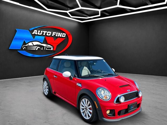 Used 2013 MINI Cooper John Cooper Works FWD image 2