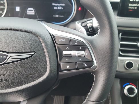 New 2026 Genesis G70 2.5T image 32
