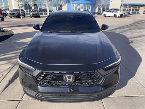 Used 2023 Honda Accord Sport image 2