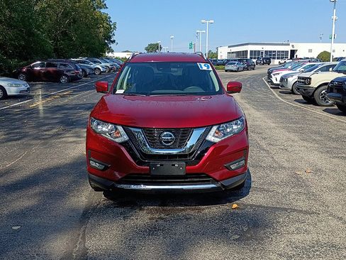 Used 2019 Nissan Rogue SV w/ Premium Package AWD/4WD image 8
