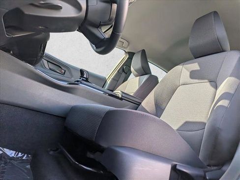 Used 2024 Toyota Prius LE image 14