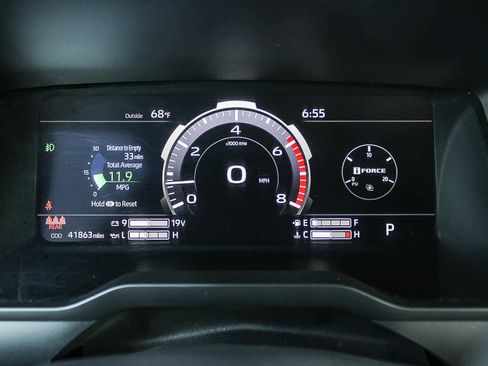 Used 2024 Toyota Tundra Limited image 21