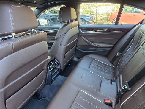 Used 2019 BMW 540i image 16