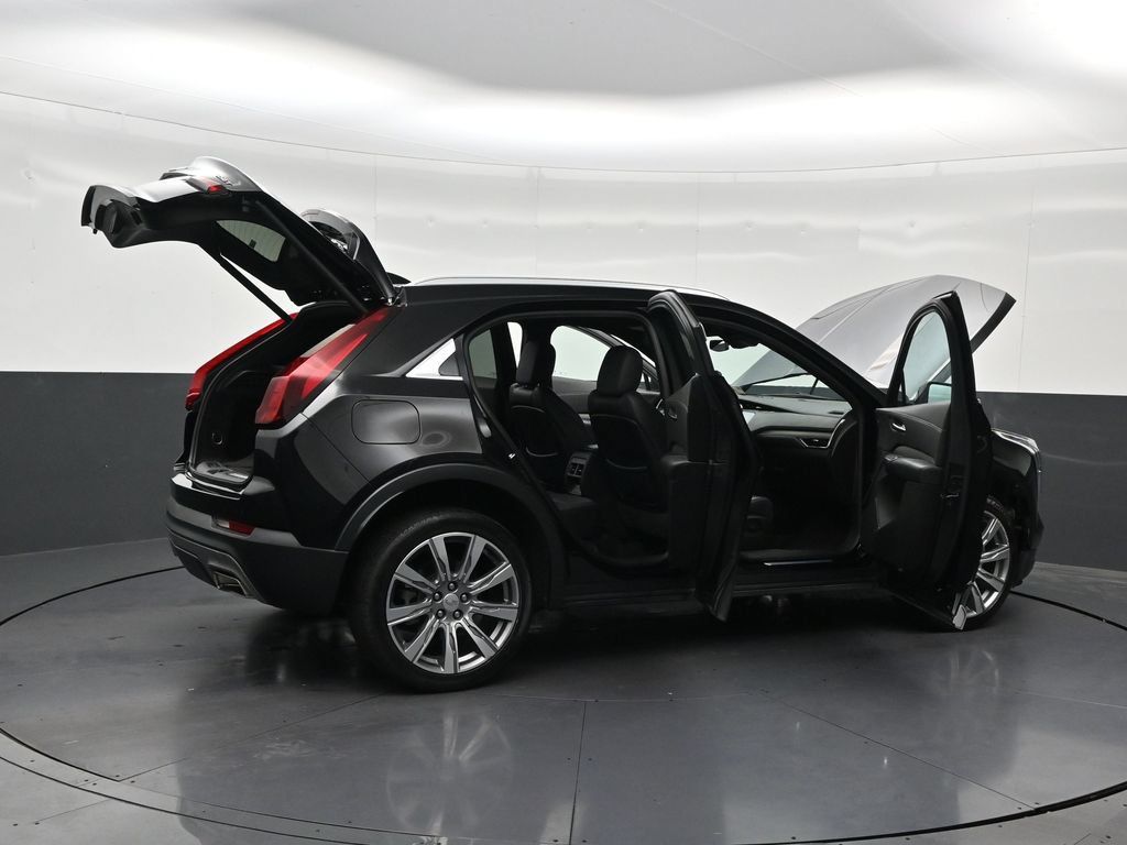 Used 2023 Cadillac XT4 Premium Luxury w/ Driver Assist Package FWD image 31