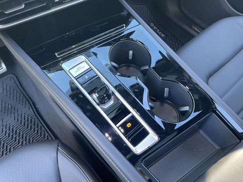 New 2026 Volkswagen Atlas Cross Sport SEL R-Line image 20