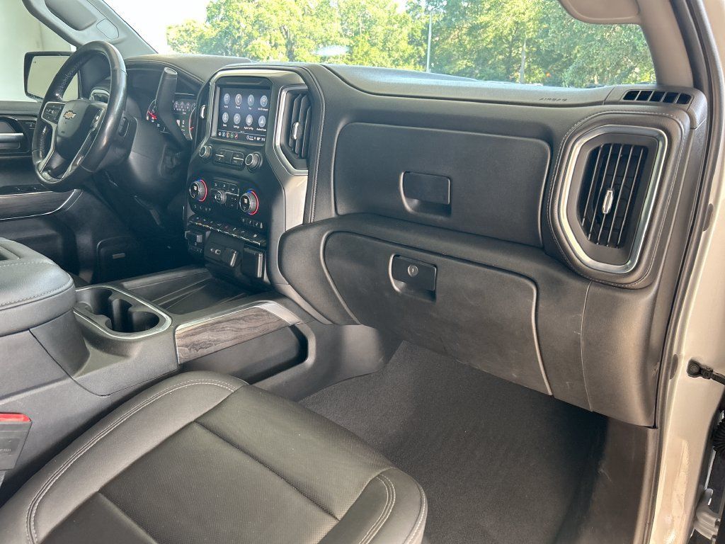 Used 2021 Chevrolet Silverado 1500 LTZ w/ Technology Package RWD image 32