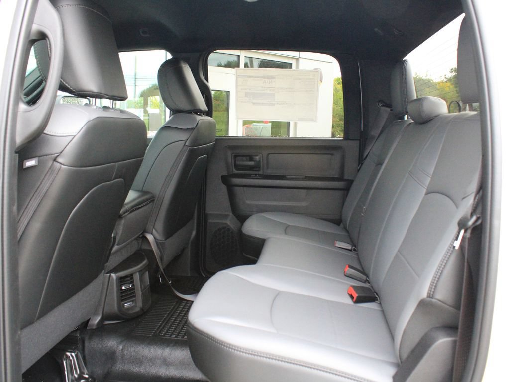 New 2027 RAM 3500 Tradesman w/ Chrome Appearance Group A AWD/4WD image 35