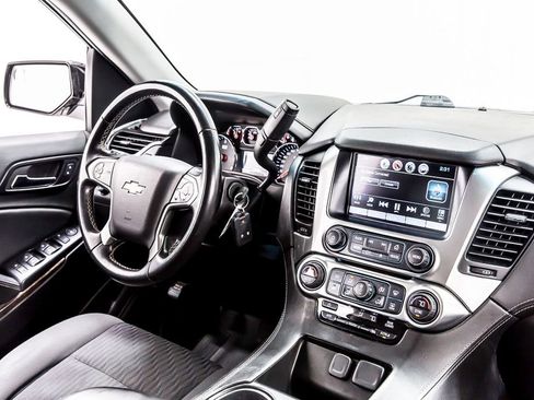 Used 2019 Chevrolet Tahoe LS RWD image 19