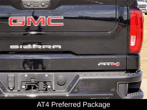 Used 2024 GMC Sierra 1500 AT4 w/ Technology Package image 5