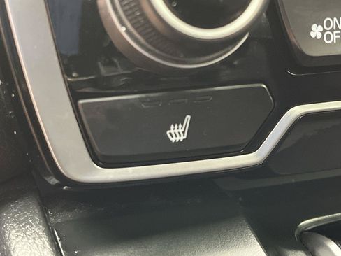 Used 2019 Honda CR-V Touring image 22