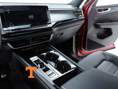 Used 2025 Volkswagen Atlas Cross Sport SEL R-Line image 62