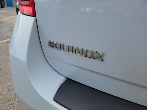 Used 2017 Chevrolet Equinox LT w/ Convenience Package FWD image 8