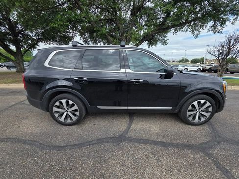 Used 2022 Kia Telluride S image 4