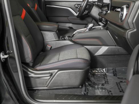 Certified 2025 Chevrolet Colorado Z71 AWD/4WD image 44