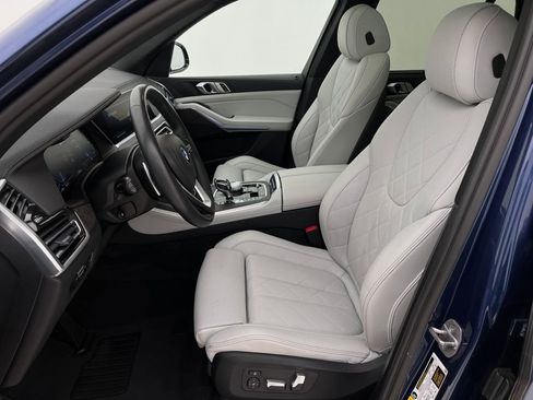 Used 2023 BMW X5 xDrive45e w/ Executive Package image 11