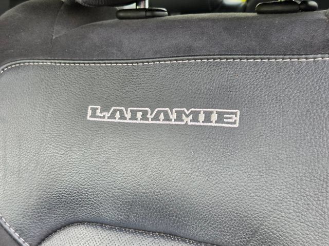 Used 2023 RAM 1500 Laramie AWD/4WD image 11