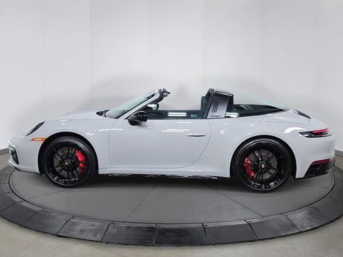 Certified 2024 Porsche 911 Targa 4 GTS AWD/4WD image 2