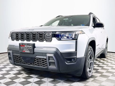 New 2026 Jeep Cherokee Laredo AWD/4WD image 3