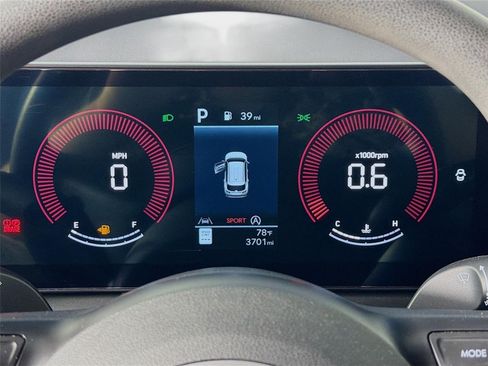 Certified 2025 Hyundai Tucson SEL FWD image 13