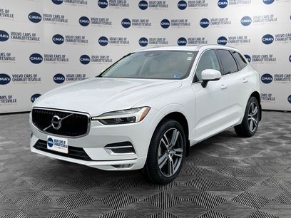 Used 2021 Volvo XC60 T5 Momentum w/ Premium Package