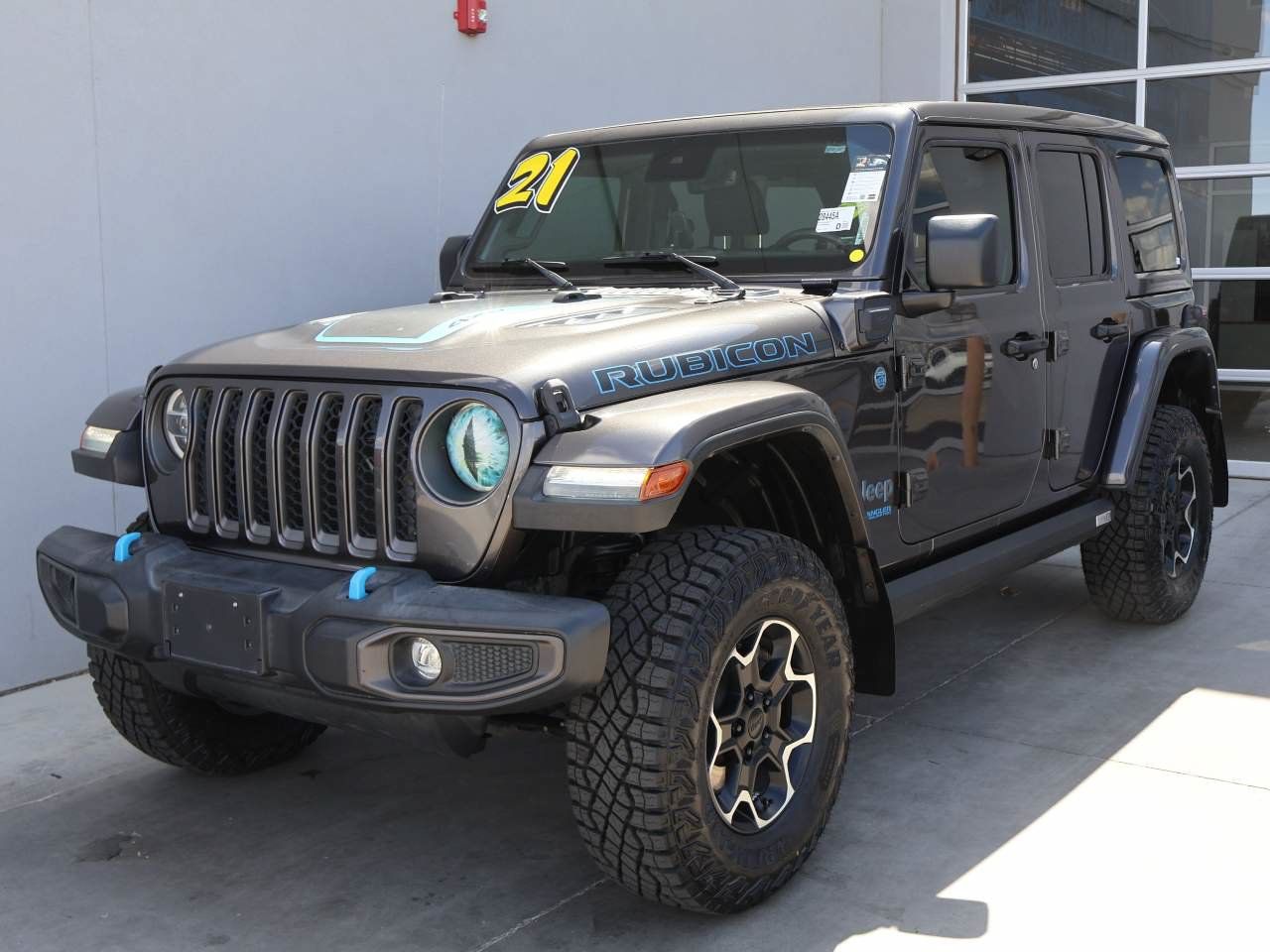 Used 2021 Jeep Wrangler Unlimited Rubicon 4xe w/ Cold Weather Group AWD/4WD image 1