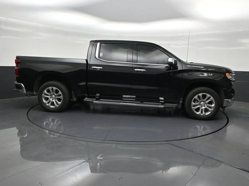 Used 2024 Chevrolet Silverado 1500 LTZ RWD image 7