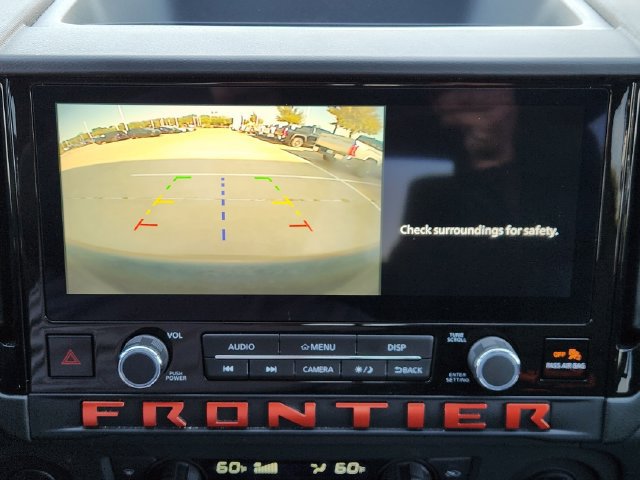 Used 2025 Nissan Frontier Pro-X RWD image 17