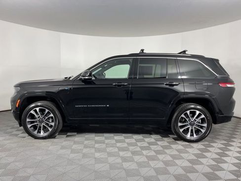 Used 2023 Jeep Grand Cherokee Overland image 6