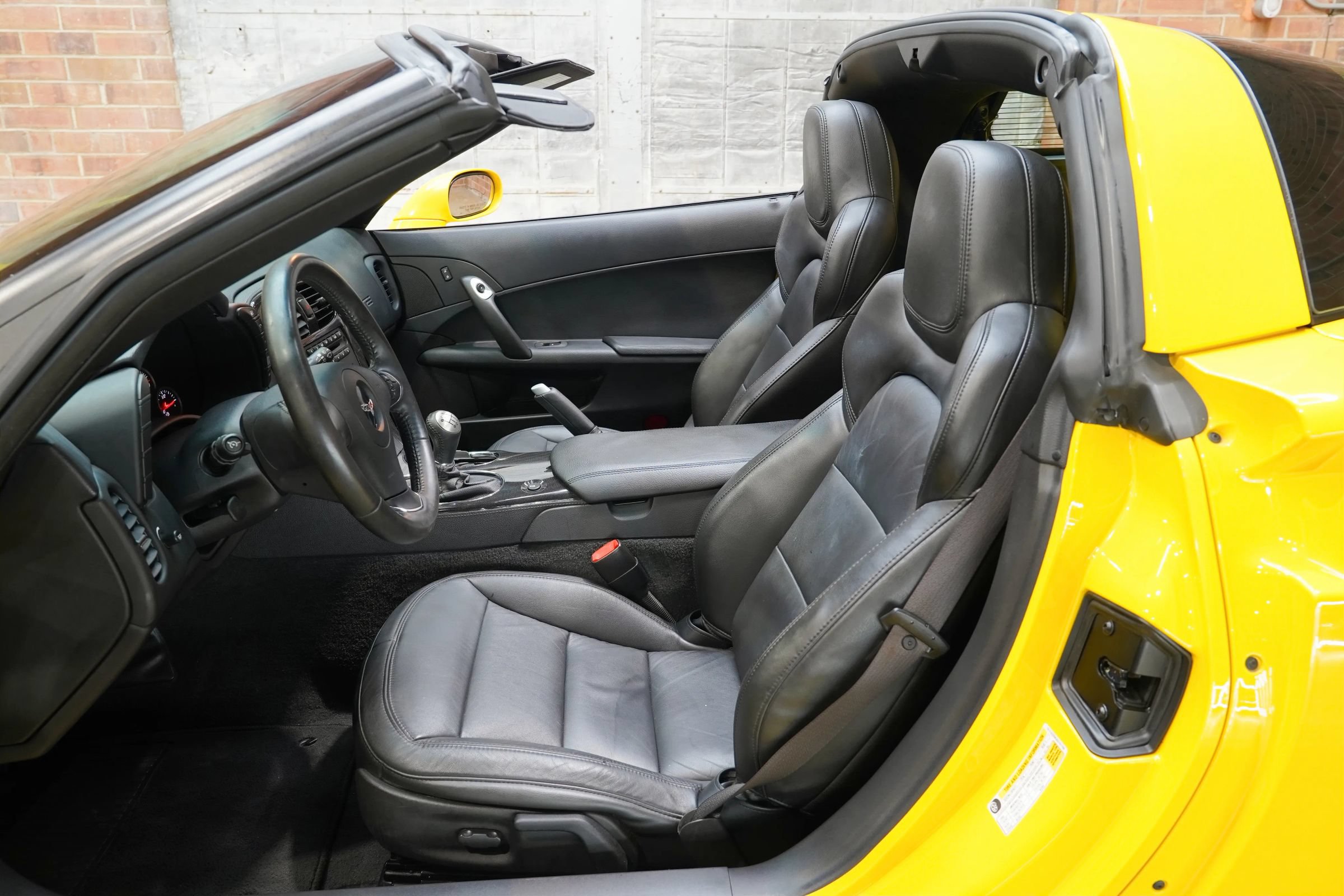 Used 2012 Chevrolet Corvette Coupe w/ Roof Package RWD image 53