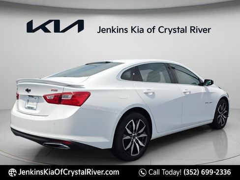 Used 2024 Chevrolet Malibu RS FWD image 7