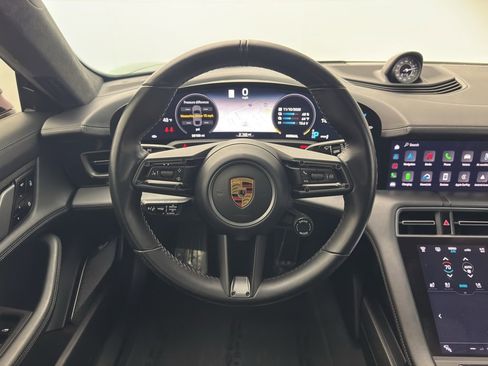 Used 2021 Porsche Taycan Turbo S image 29